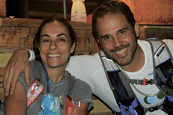 Cris Carvalho e Caco Alzugaray
