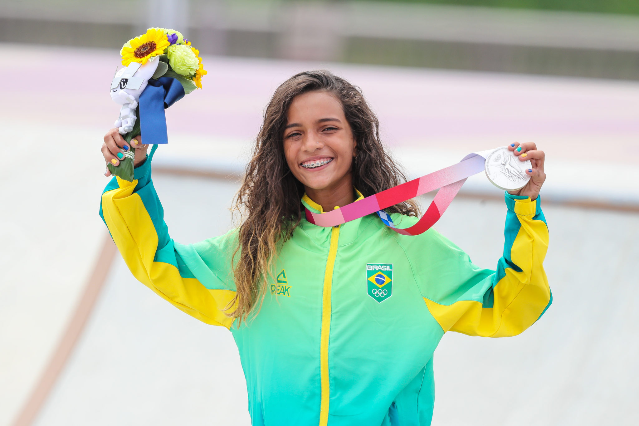 Rayssa Leal E Italo Ferreira Concorrem Ao Troféu Melhor Atleta Do Ano