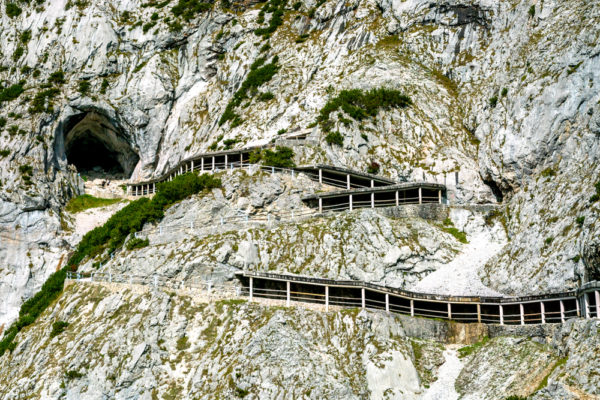 Cavernas e grutas pelo mundo: Eisriesenwelt, Áustria - Go Outside