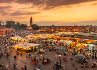 Marrocos suaviza restrições contra Covid para impulsionar turismo