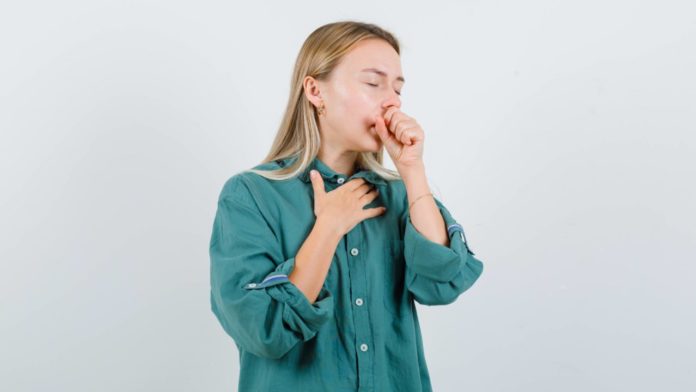 12 soluções aprovadas por especialista para acabar com a tosse