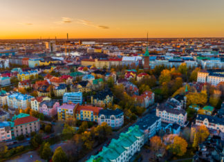 Helsinki, capital da Finlândia, eleita o país mais feliz do mundo em 2024